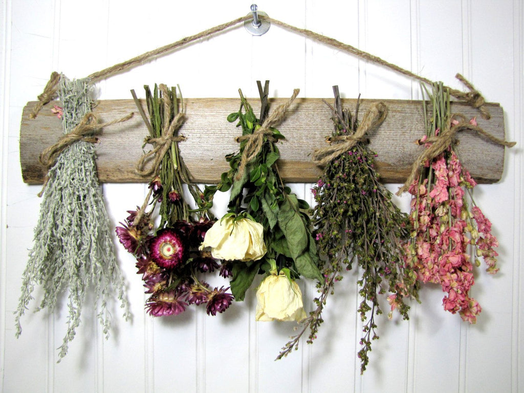 Why Use Dried Flowers for Decorations?
